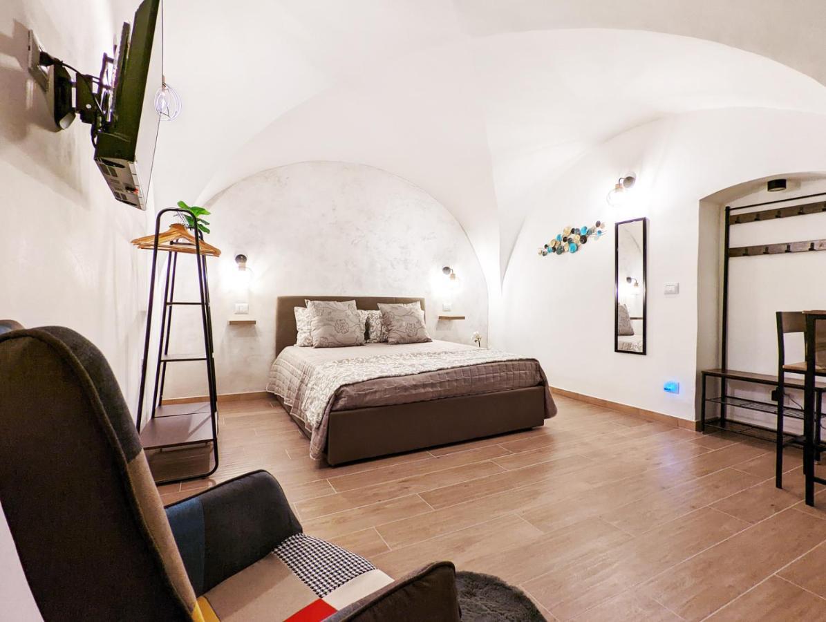 Dama Suite Love & Private Jacuzzi Bari Extérieur photo